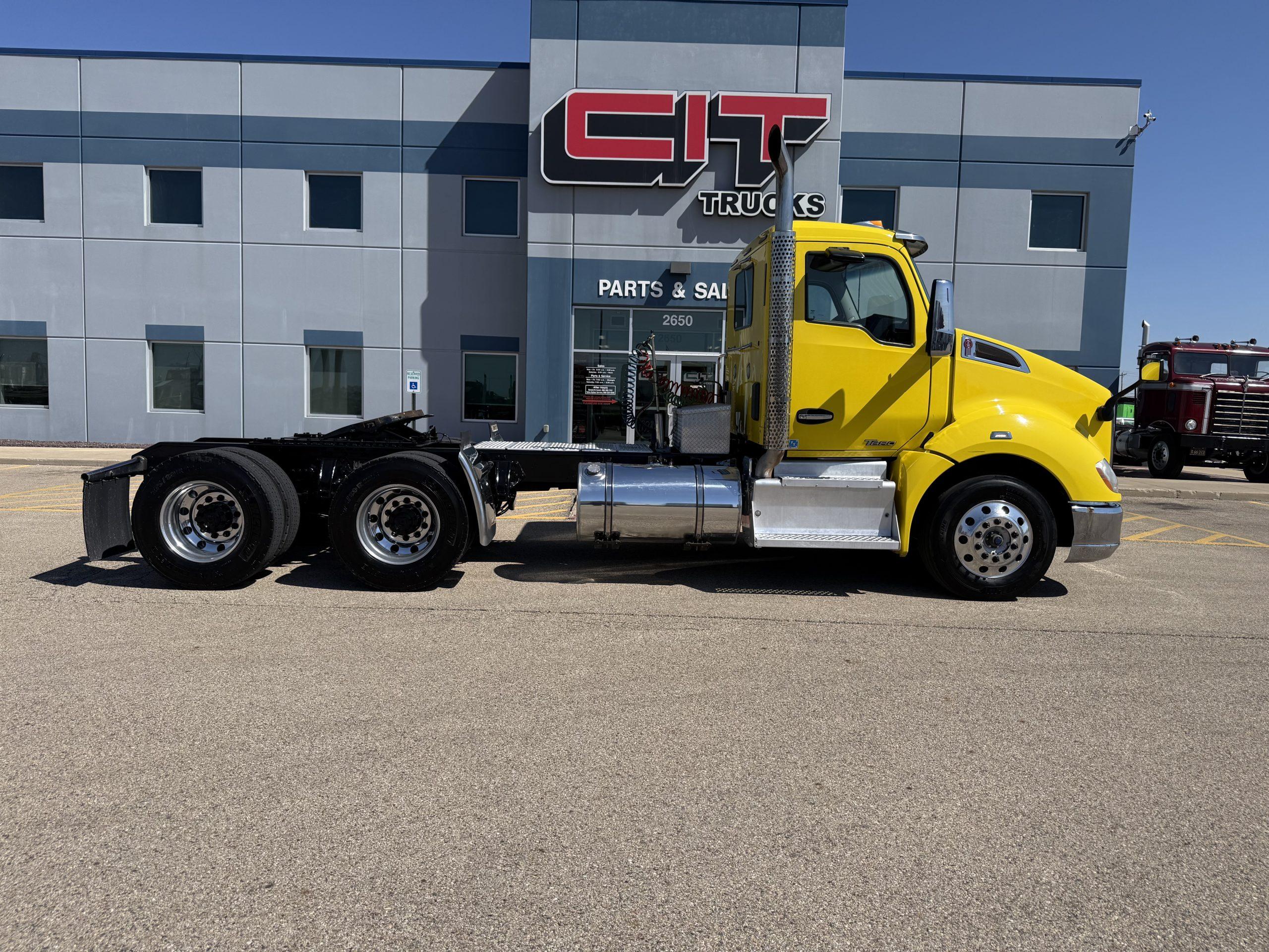 2016 Kenworth in Peru, IL — photo 4
