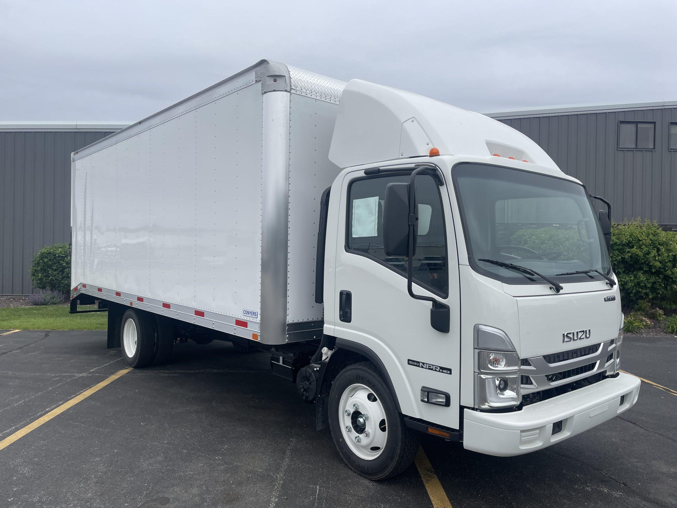 2026 Isuzu in Normal, IL — photo 3