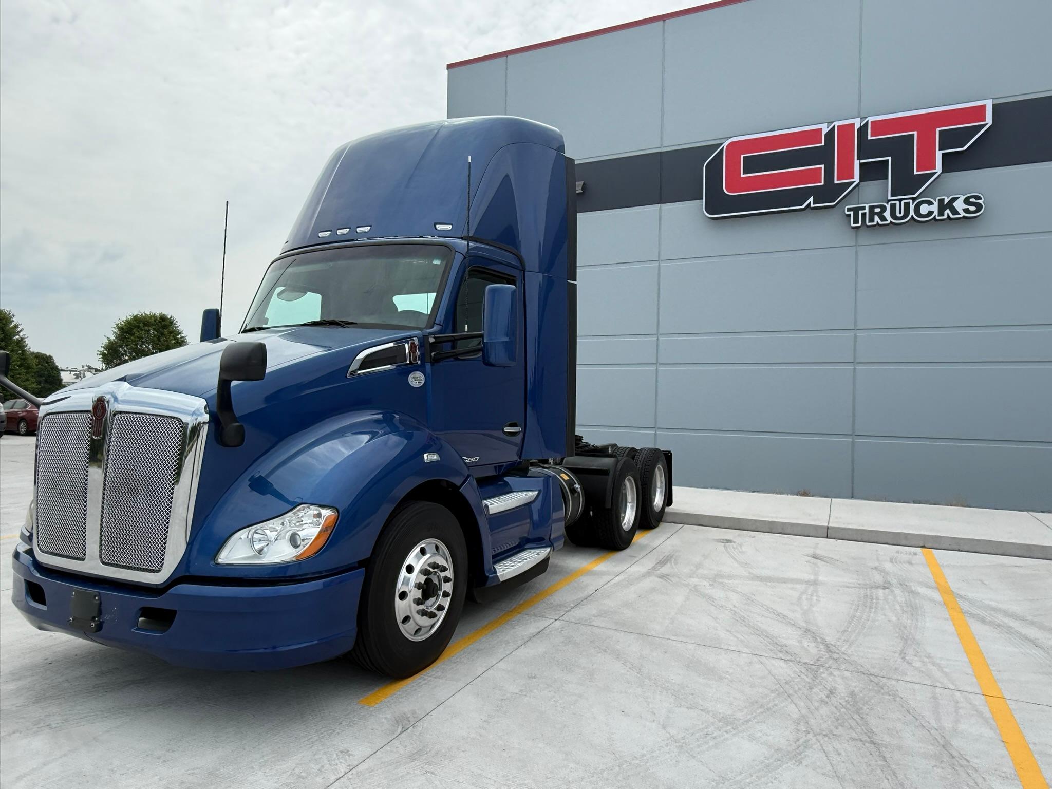 2021 Kenworth T680