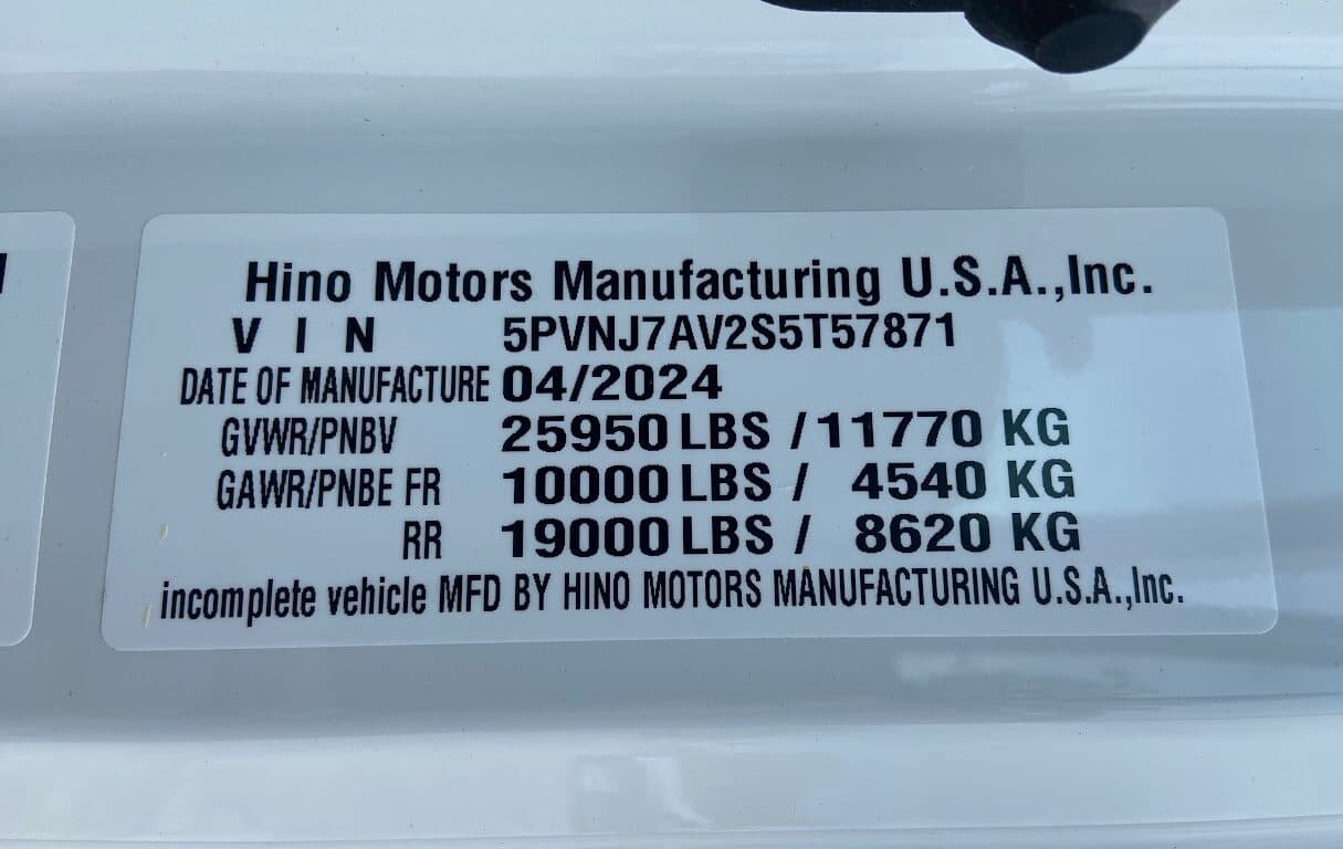 2025 Hino L6 in Buffalo, NY — photo 2