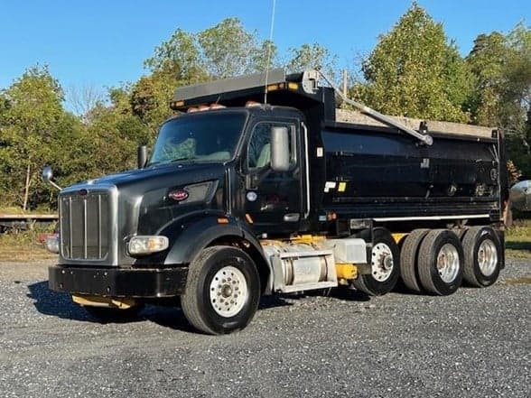 2017 Peterbilt 567