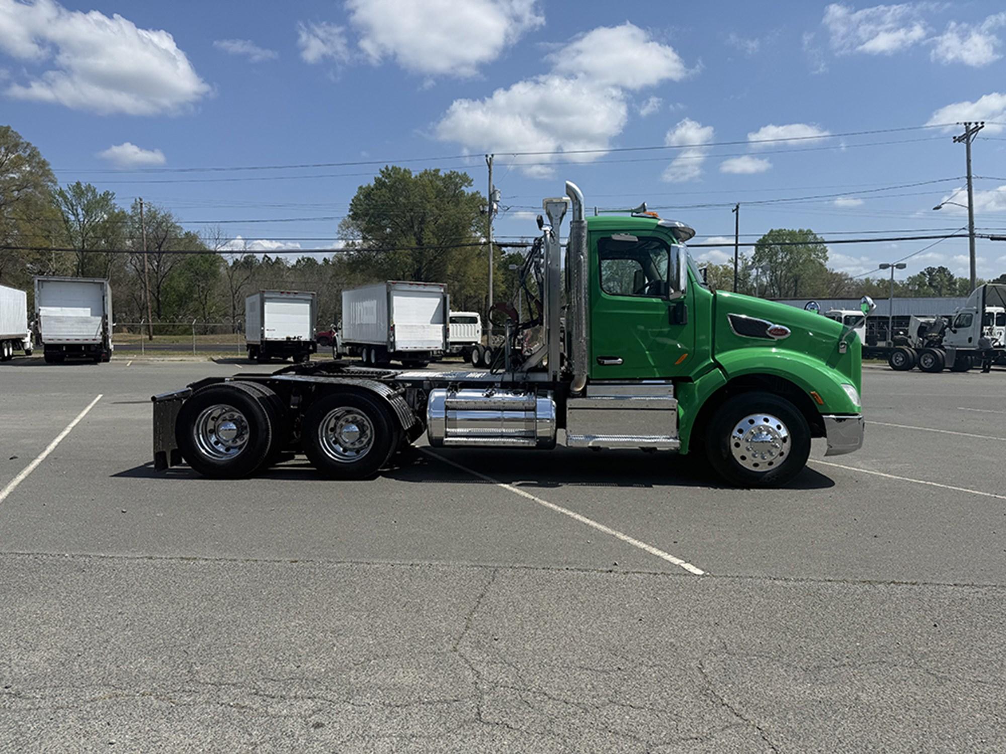 2019 Peterbilt 579 — photo 3