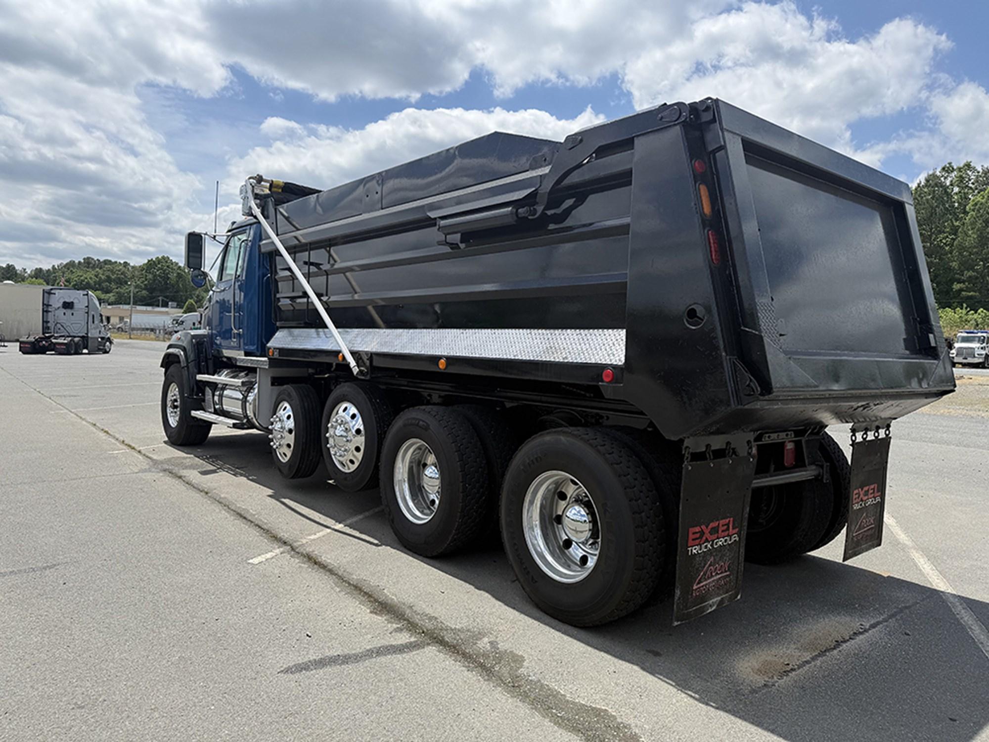 2020 Western Star 4700 — photo 6