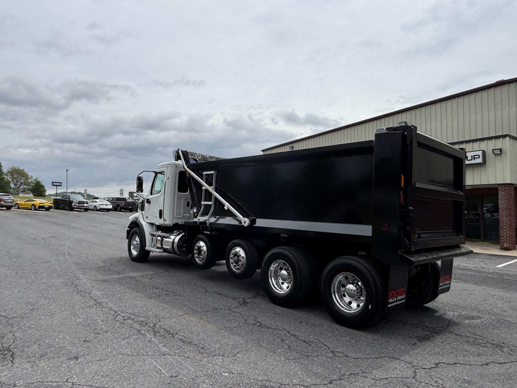 2025 Western Star 47X — photo 3