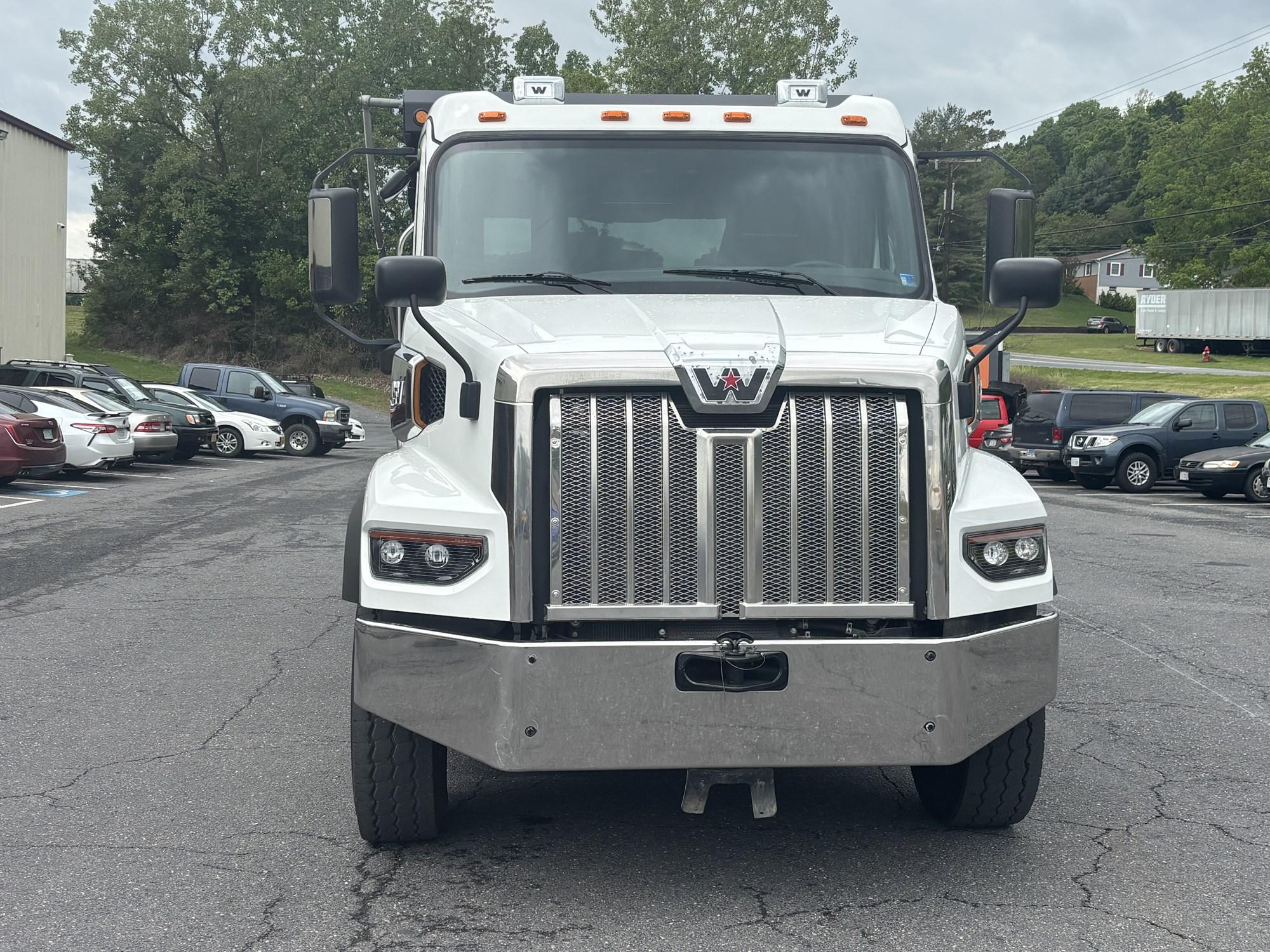 2025 Western Star 47X — photo 6