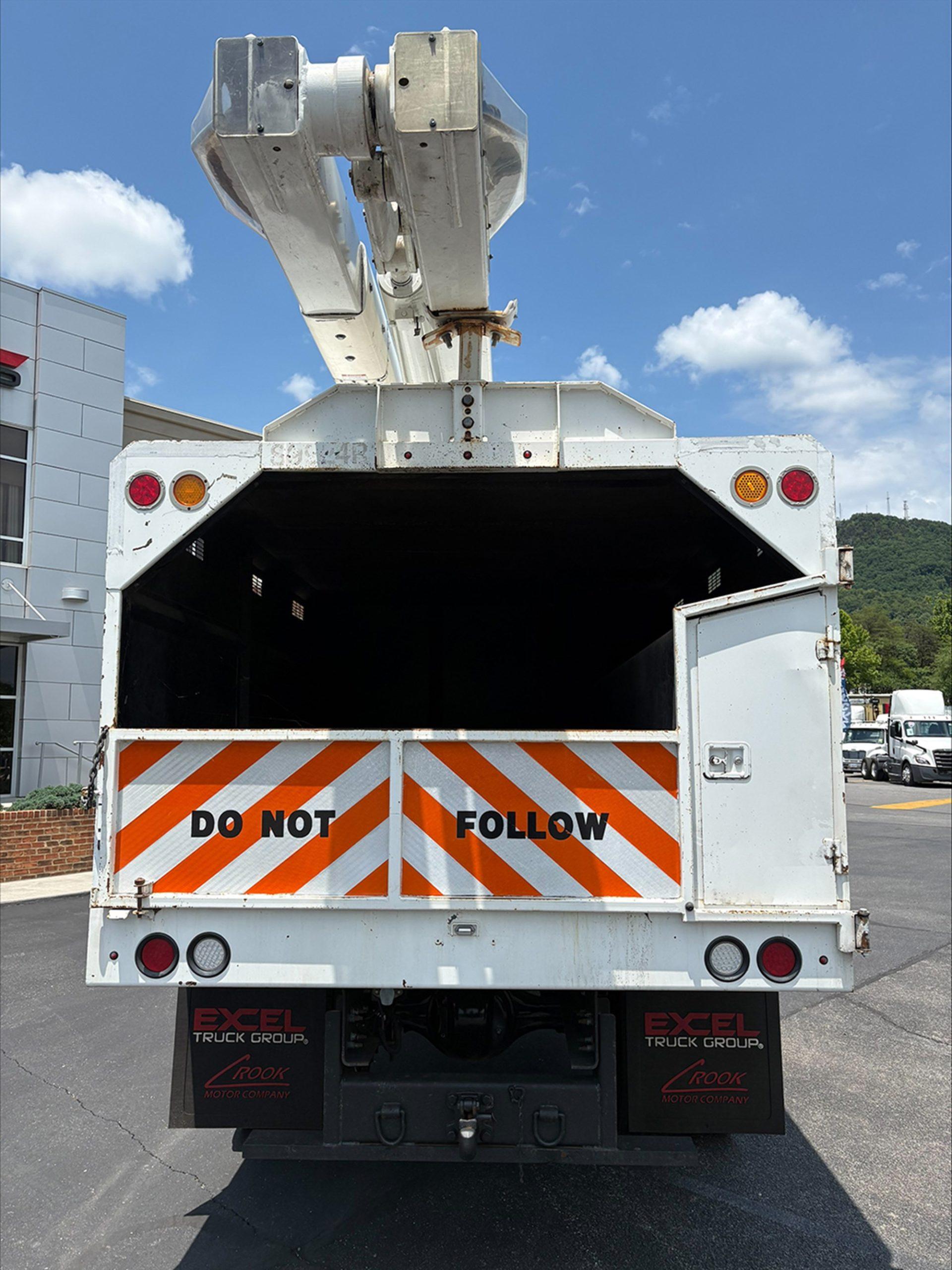 2019 Freightliner M2 106 — photo 5