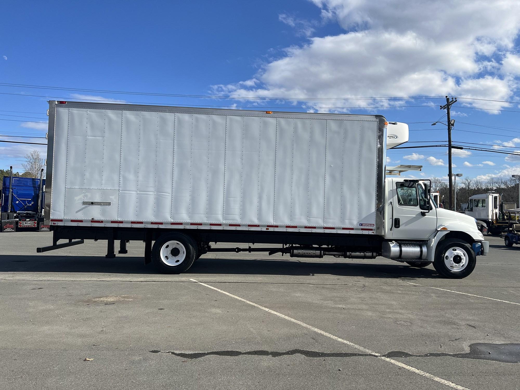 2017 International 4300 in Rock Hill, SC — photo 3