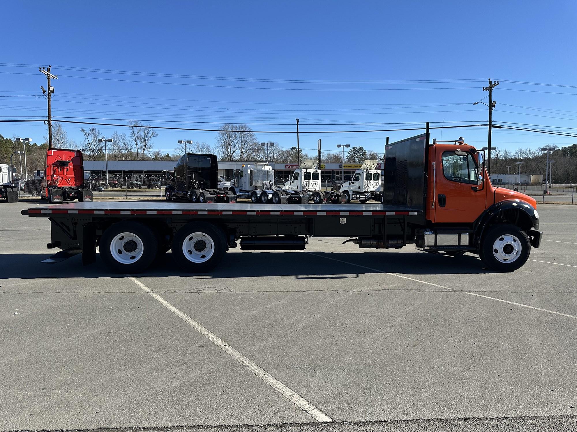 2018 Freightliner M2 106 in Rock Hill, SC — photo 6