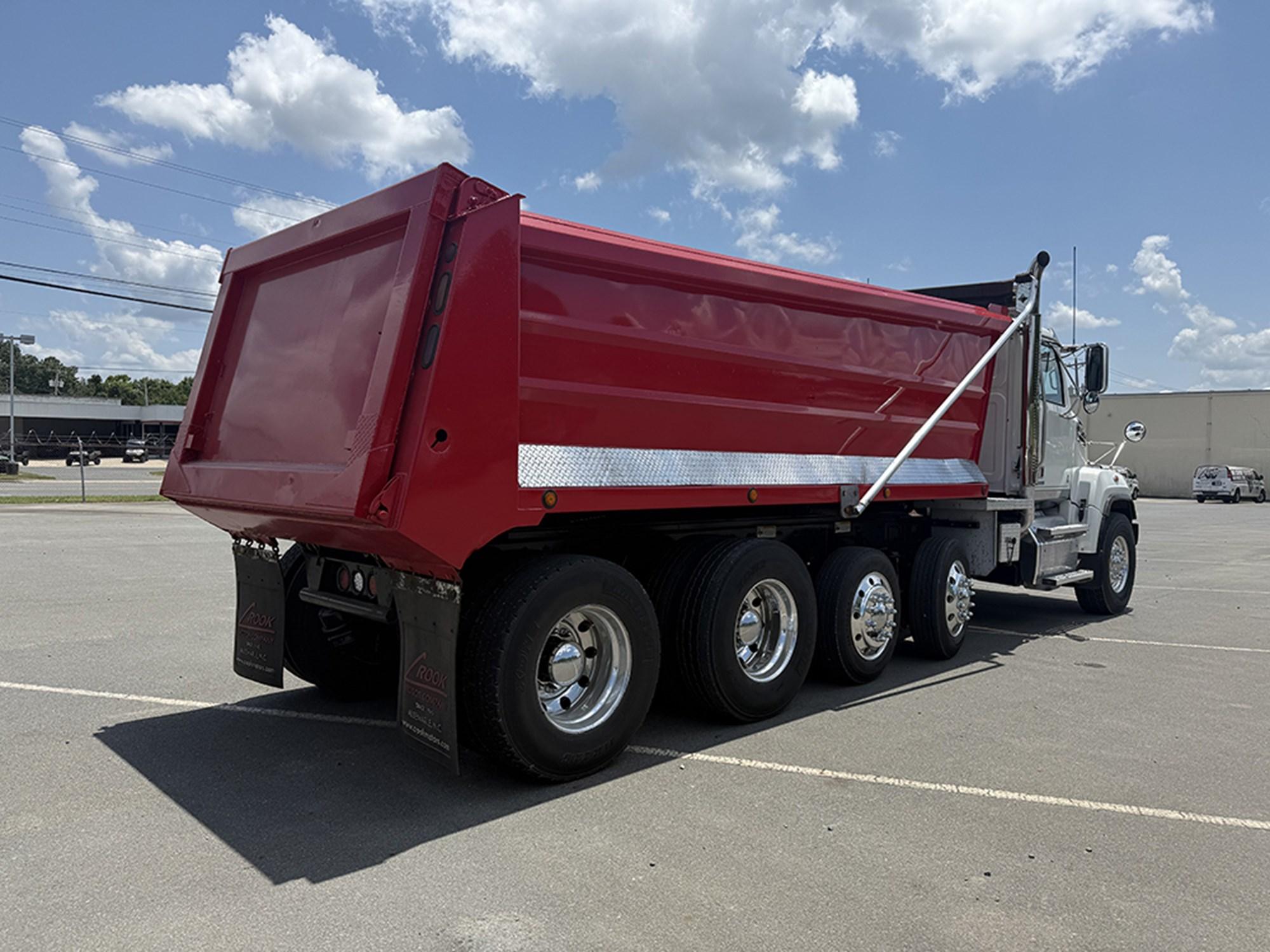 2019 Western Star 4700 in Chester, VA — photo 4
