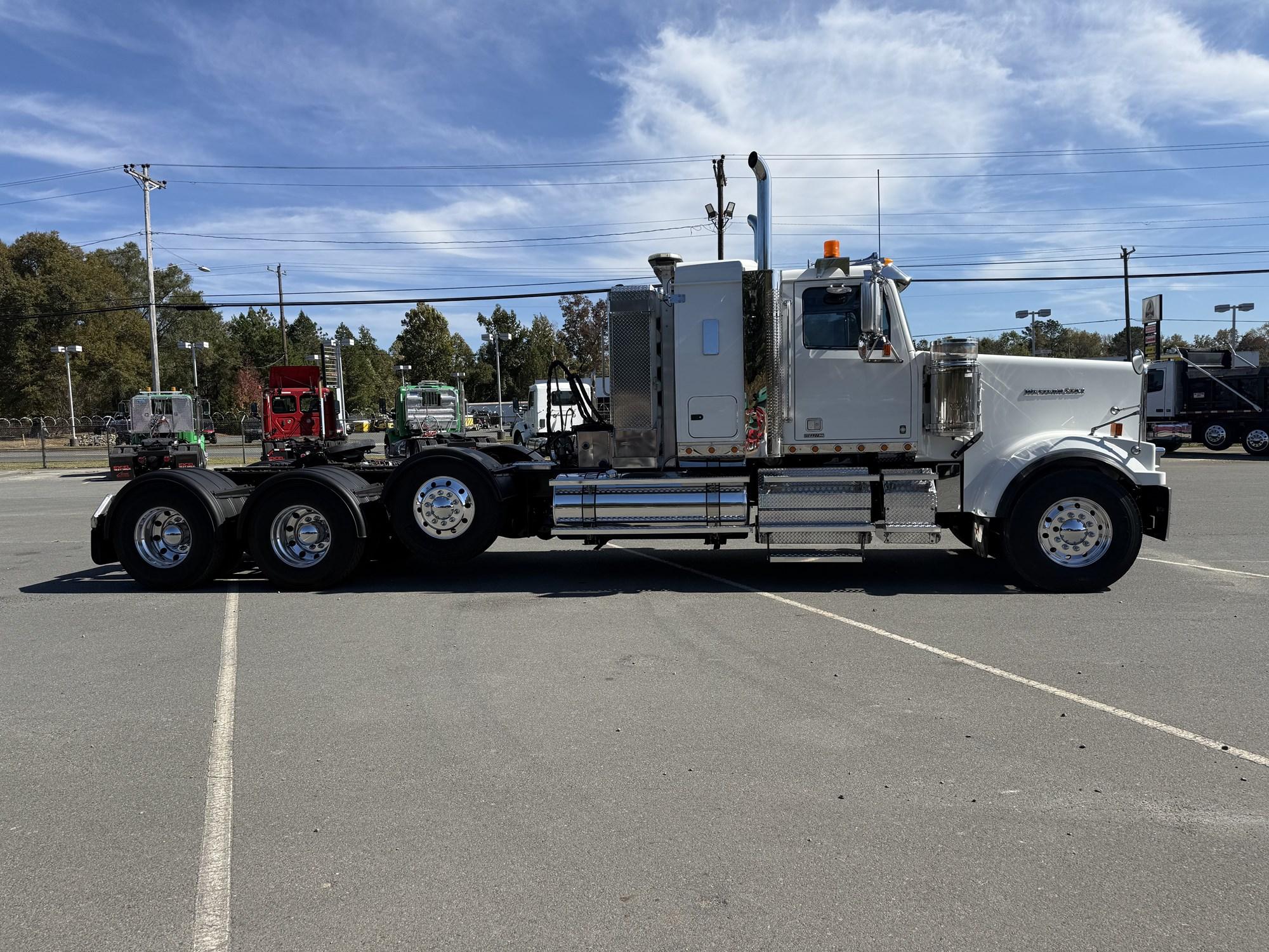2021 Western Star 4900 in Rock Hill, SC — photo 3