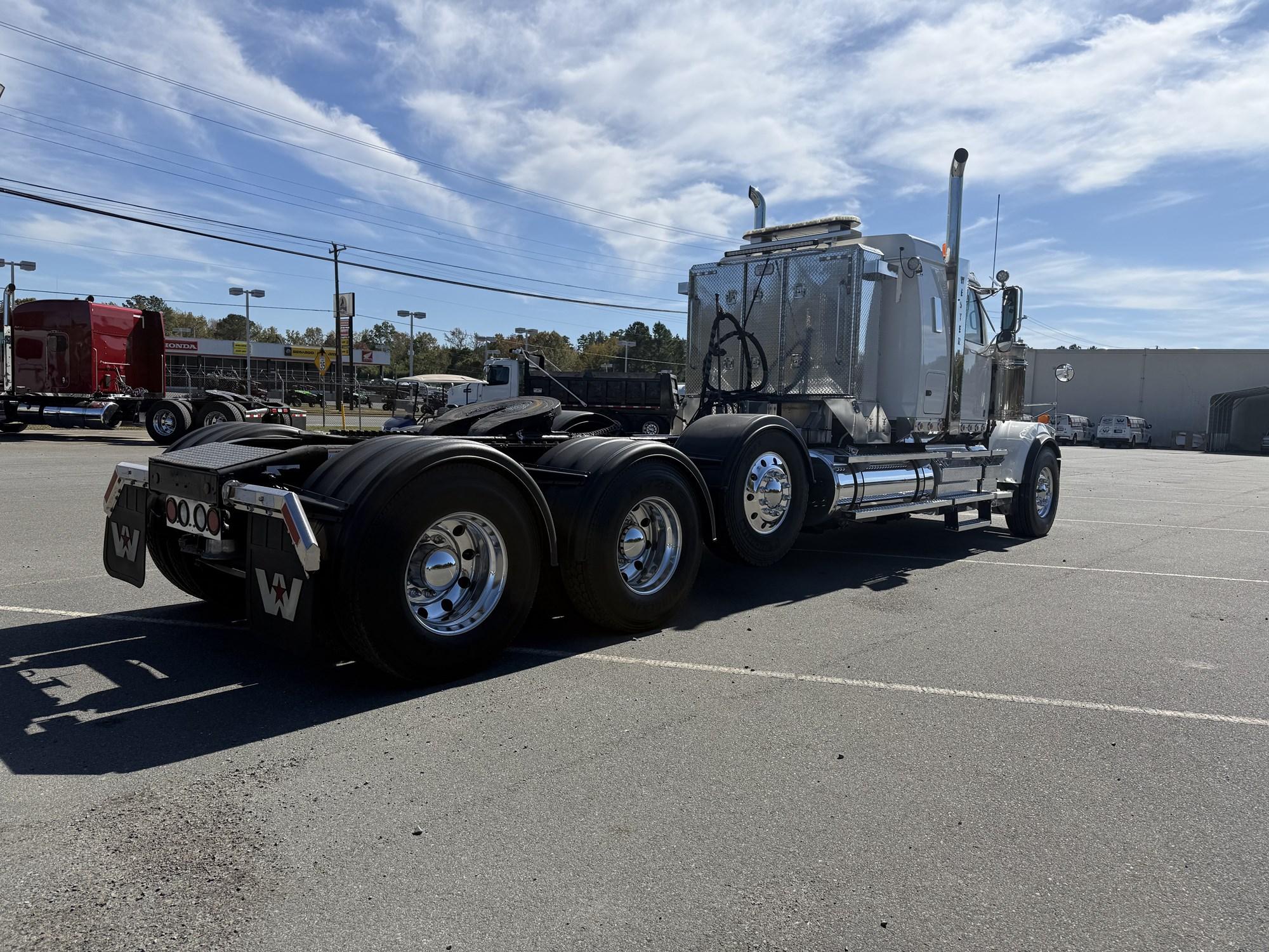 2021 Western Star 4900 in Rock Hill, SC — photo 4