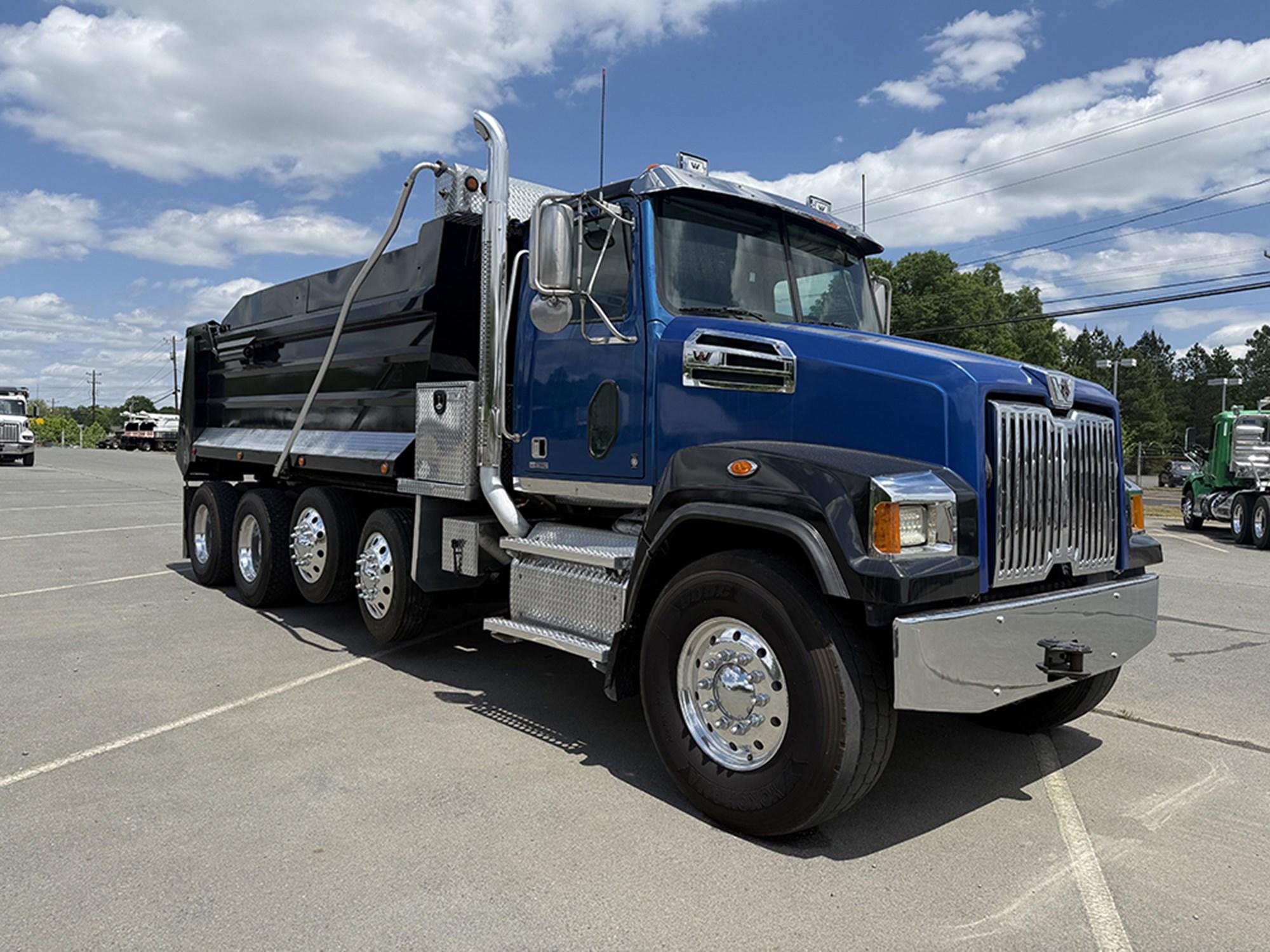 2020 Western Star 4700 — photo 2