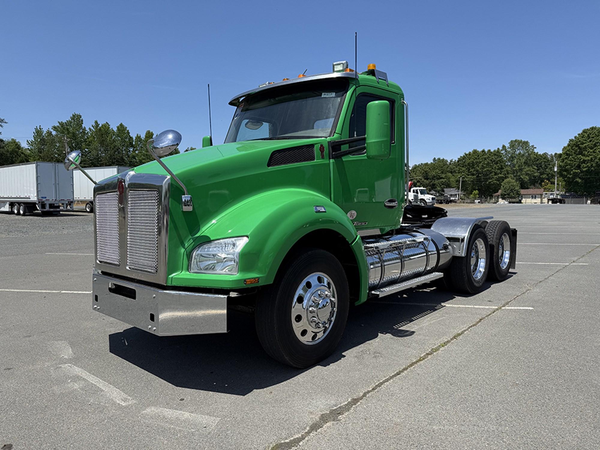 2019 Kenworth T880