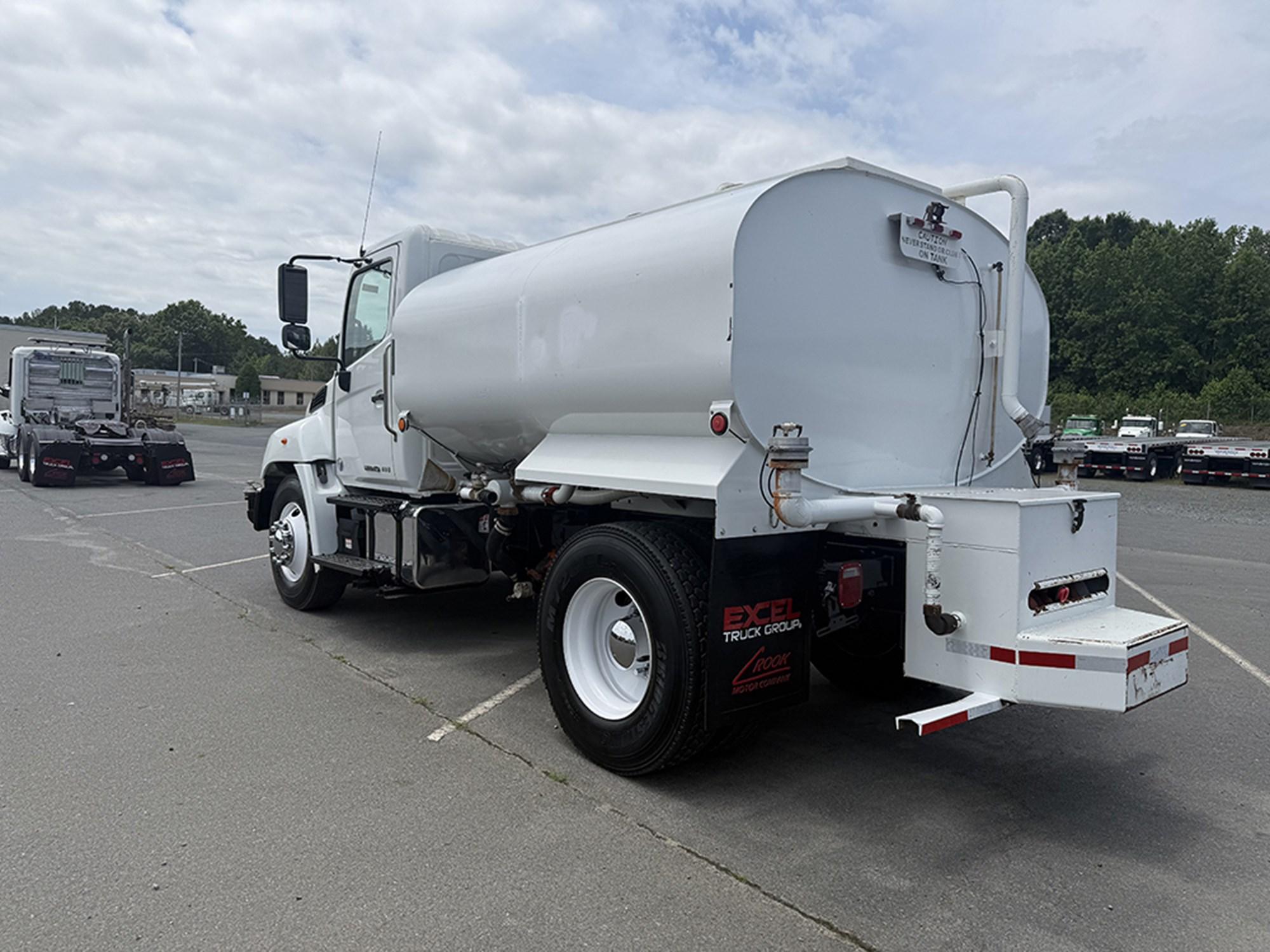 2019 Hino — photo 6