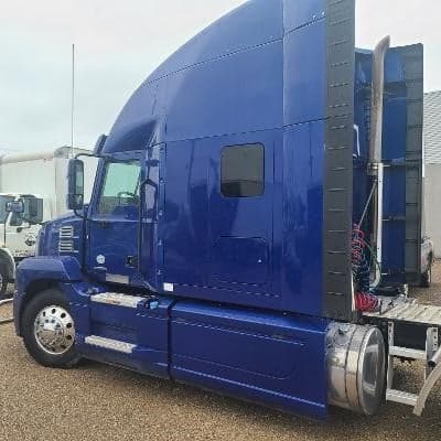 2020 Mack Anthem — photo 5