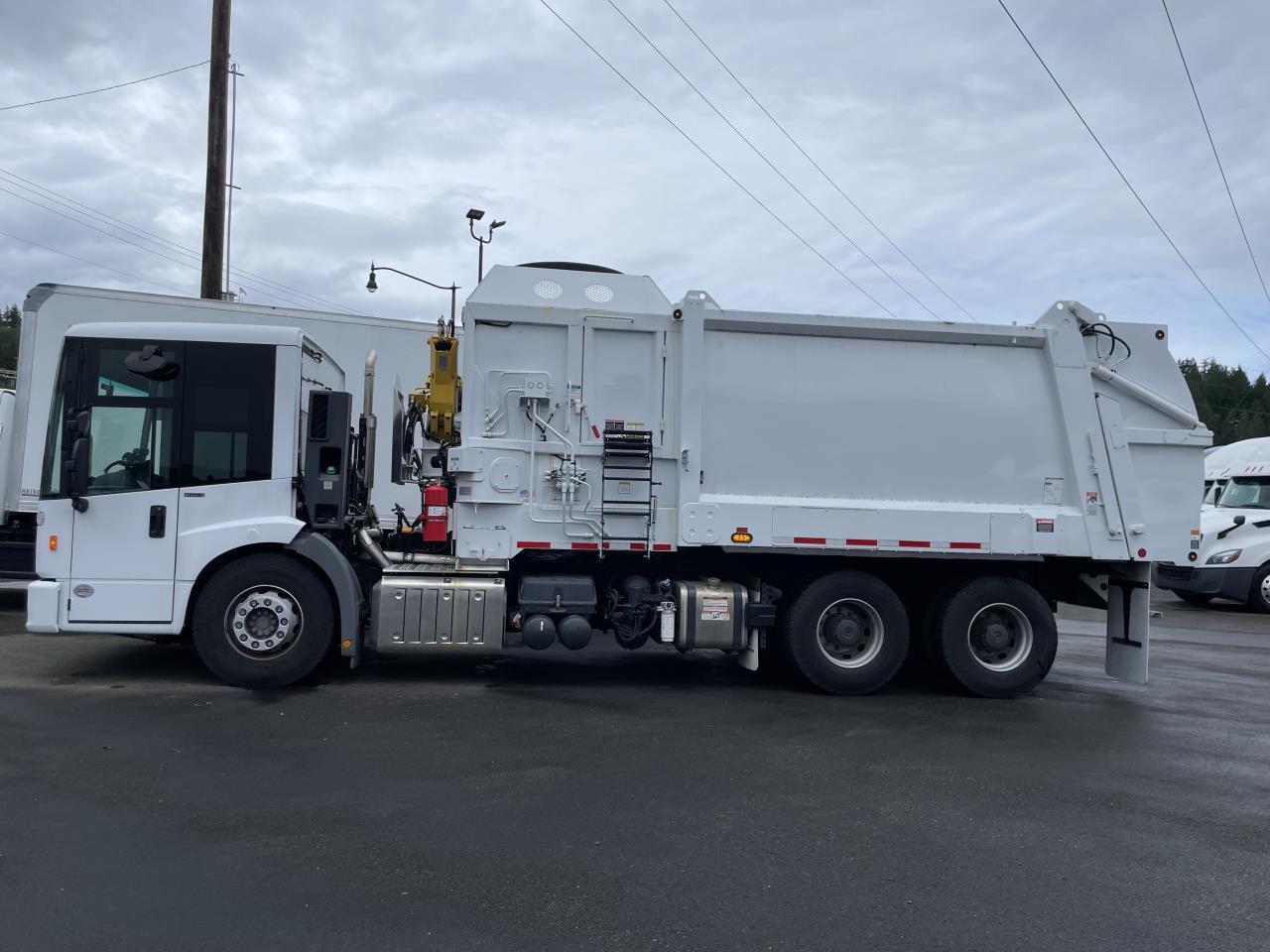 2022 Freightliner in Coburg, OR — photo 4