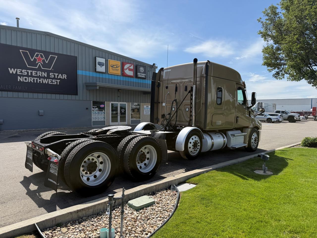 2021 Freightliner Cascadia in Nampa, ID — photo 4
