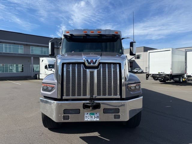 2022 Western Star 49X in Nampa, ID — photo 8