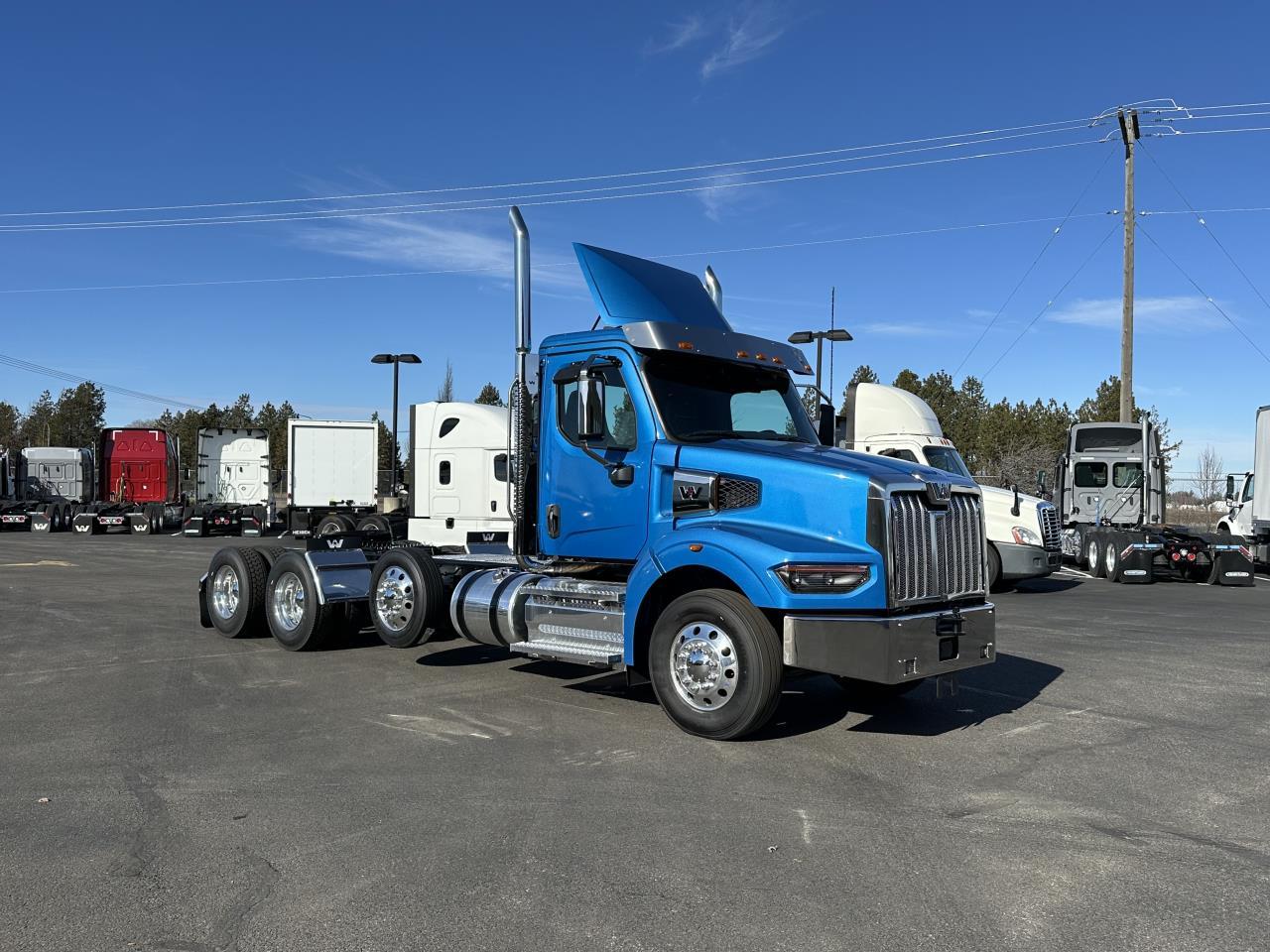 2025 Western Star 49X in Ridgefield, WA — photo 7