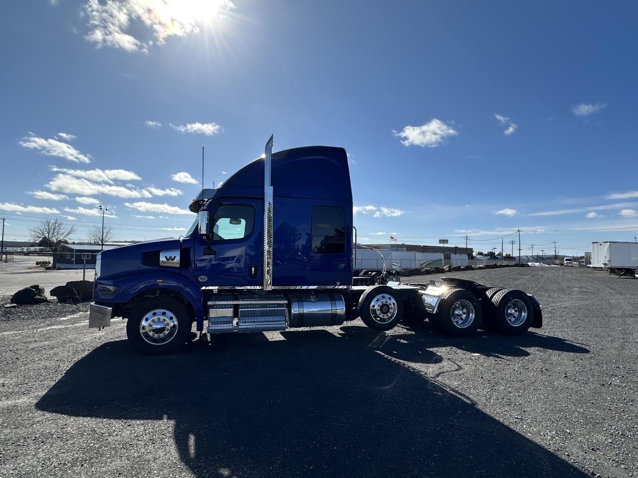2025 Western Star 49X in Ridgefield, WA — photo 6