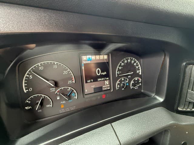 2024 Freightliner Cascadia in Ridgefield, WA — photo 11
