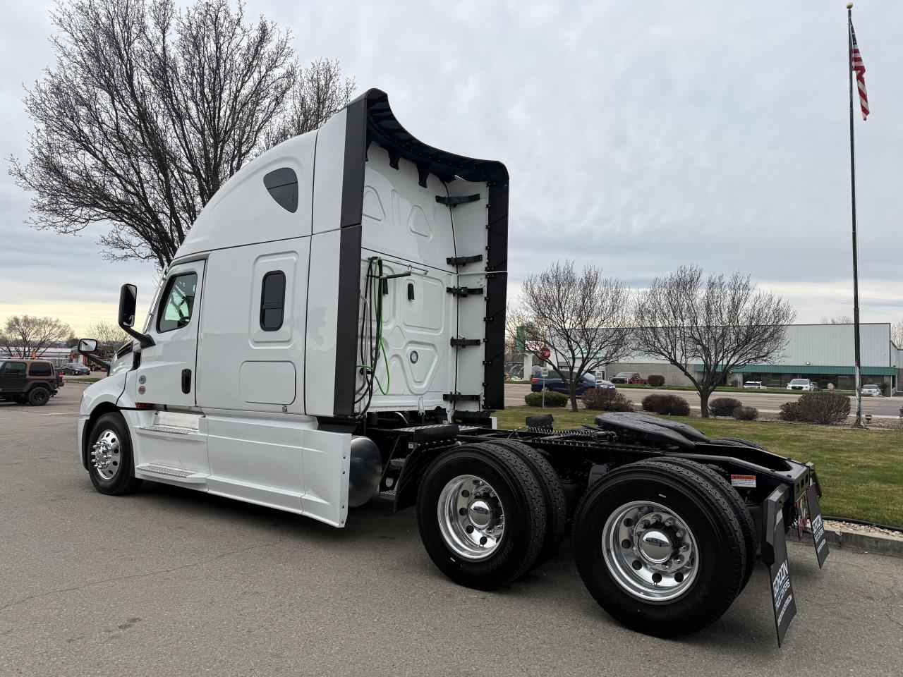 2027 Freightliner Cascadia in Nampa, ID — photo 3