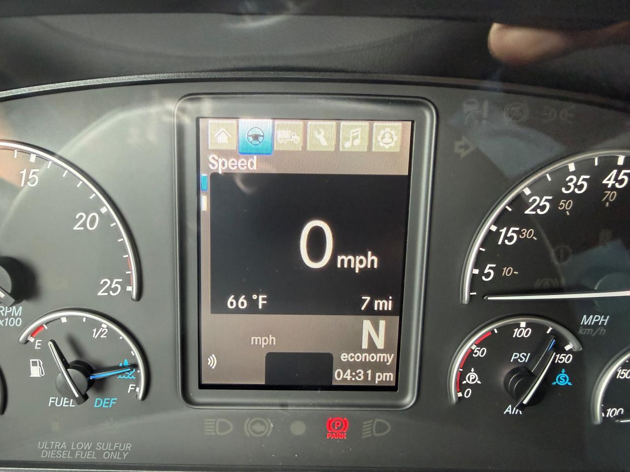 2027 Freightliner Cascadia in Nampa, ID — photo 11