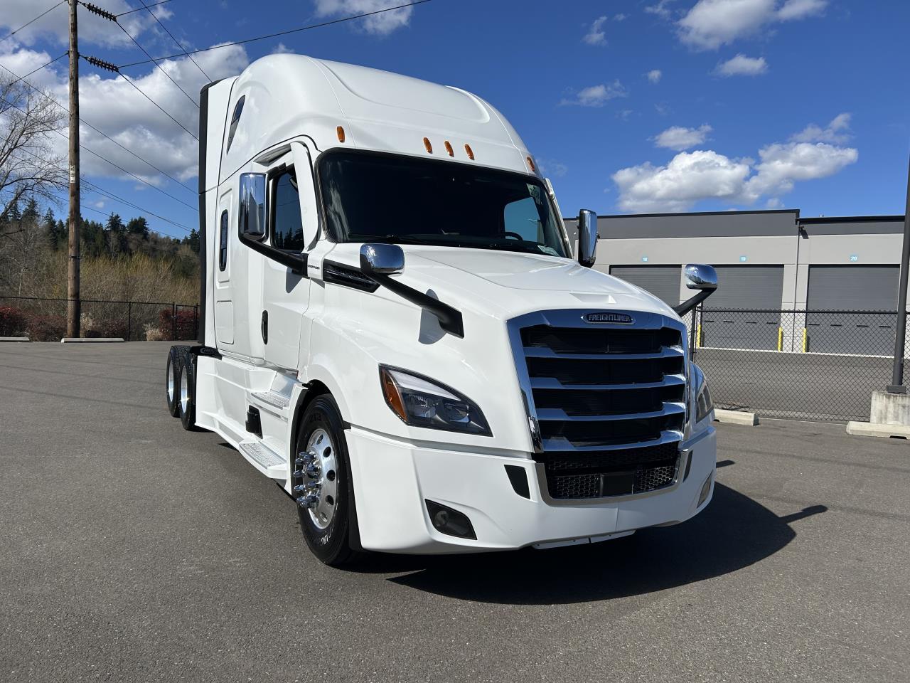 2027 Freightliner Cascadia