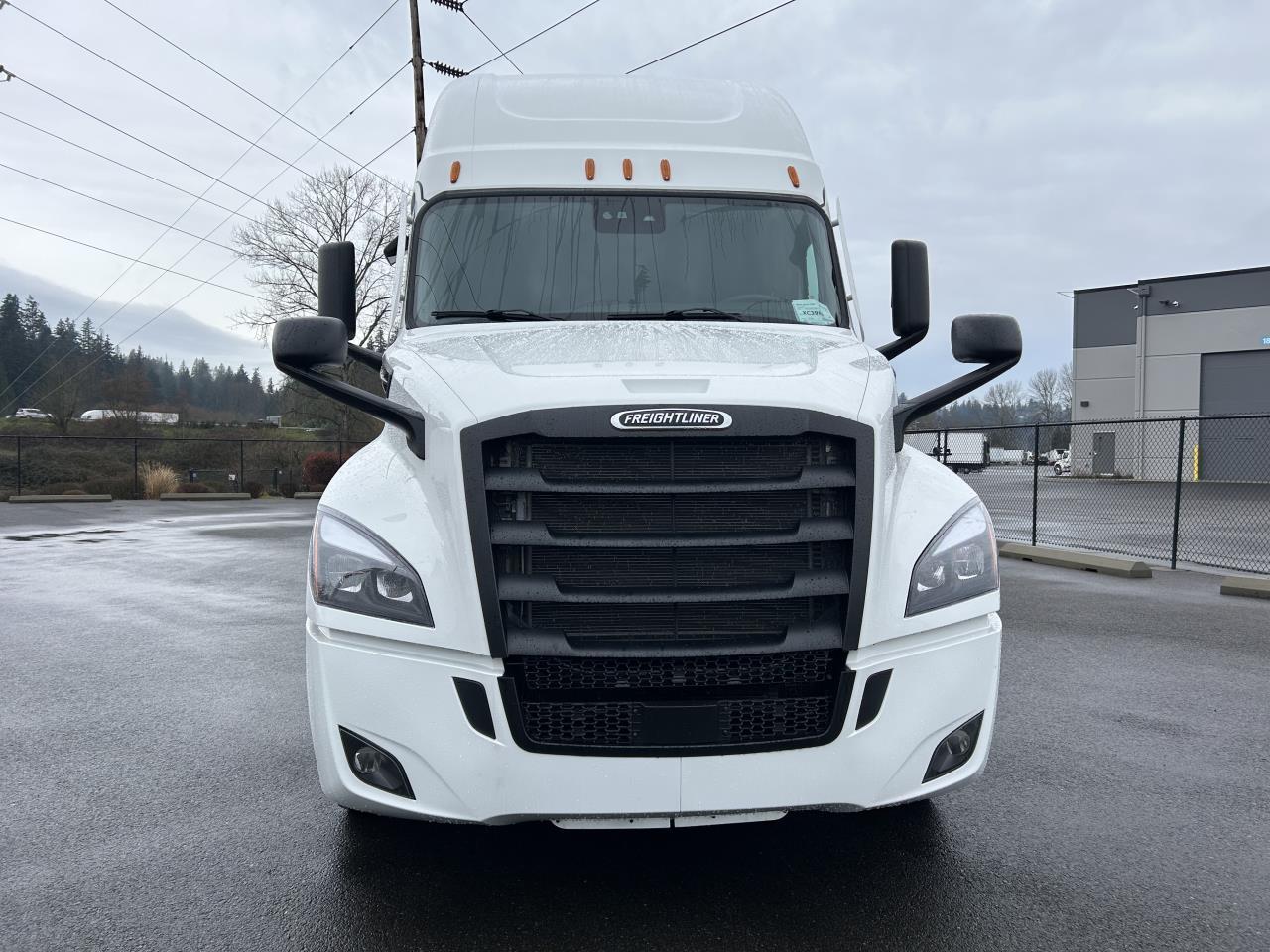 2027 Freightliner Cascadia in Albany, OR — photo 6