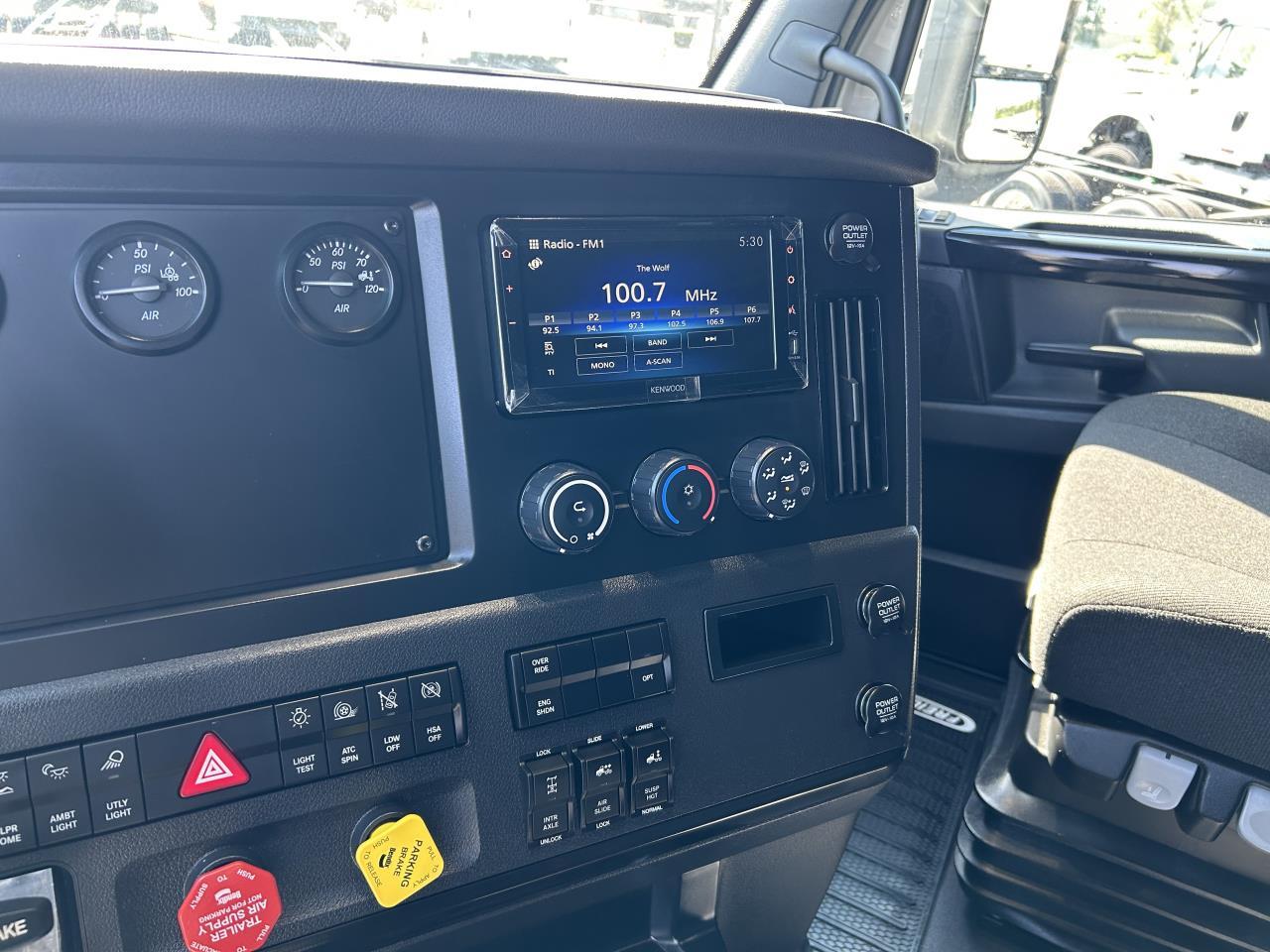 2027 Freightliner Cascadia in Spokane, WA — photo 10
