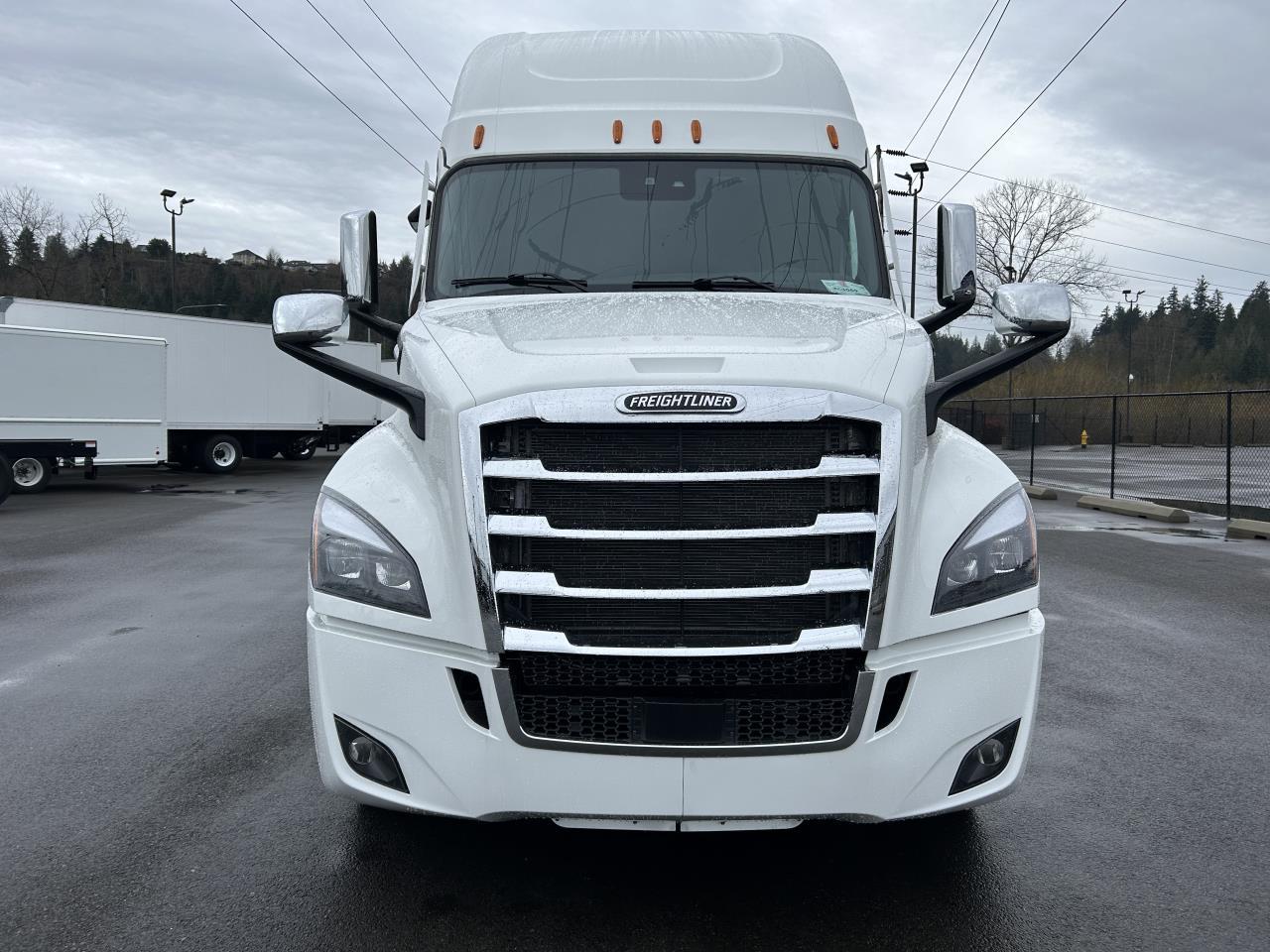 2027 Freightliner Cascadia in Mount Vernon, WA — photo 6