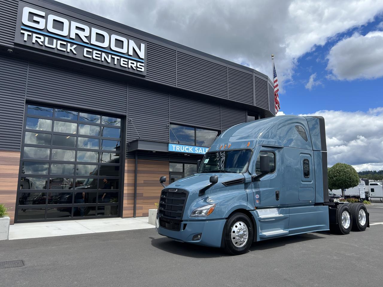 2027 Freightliner Cascadia