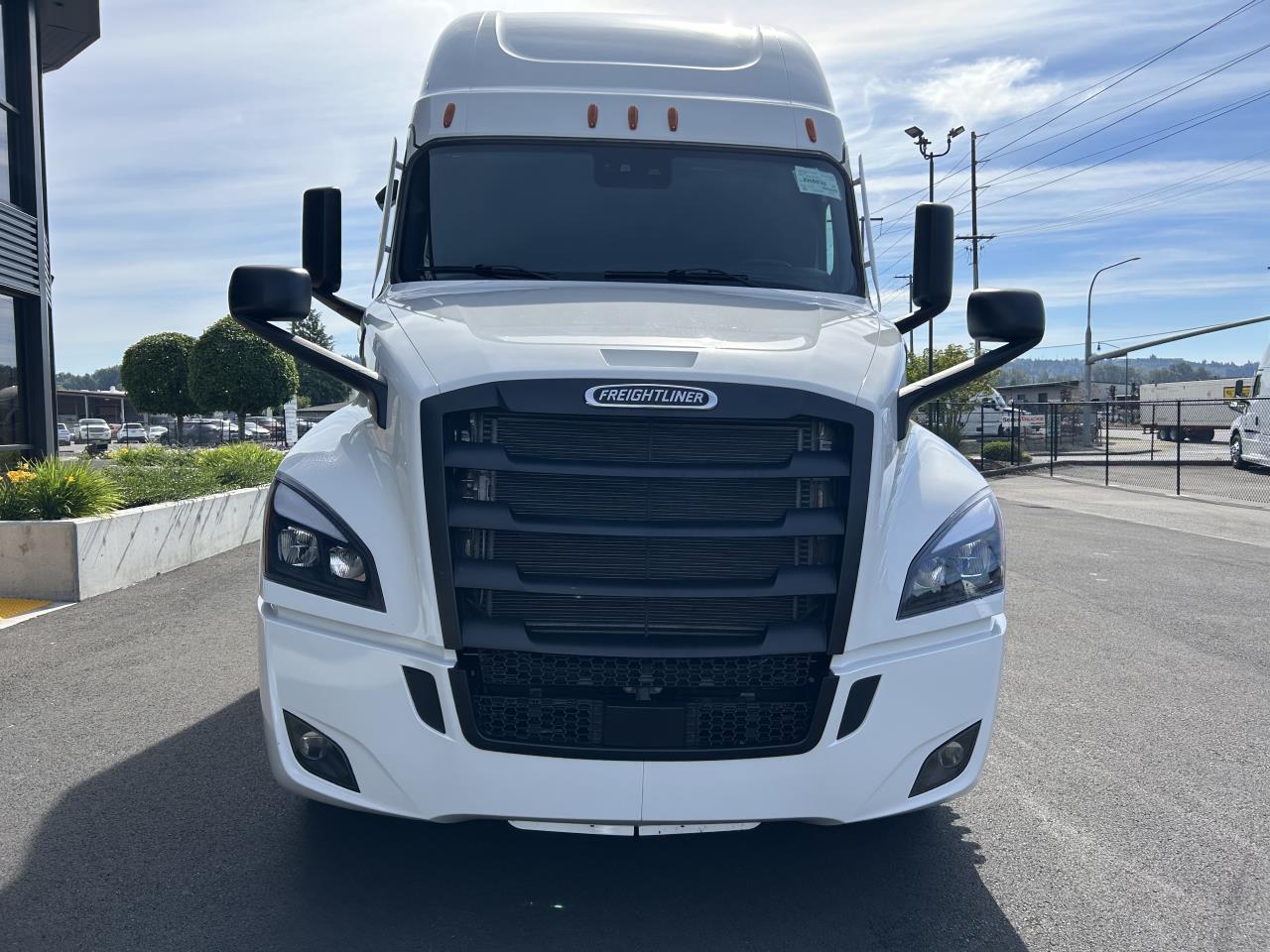 2027 Freightliner Cascadia in Pacific, WA — photo 7