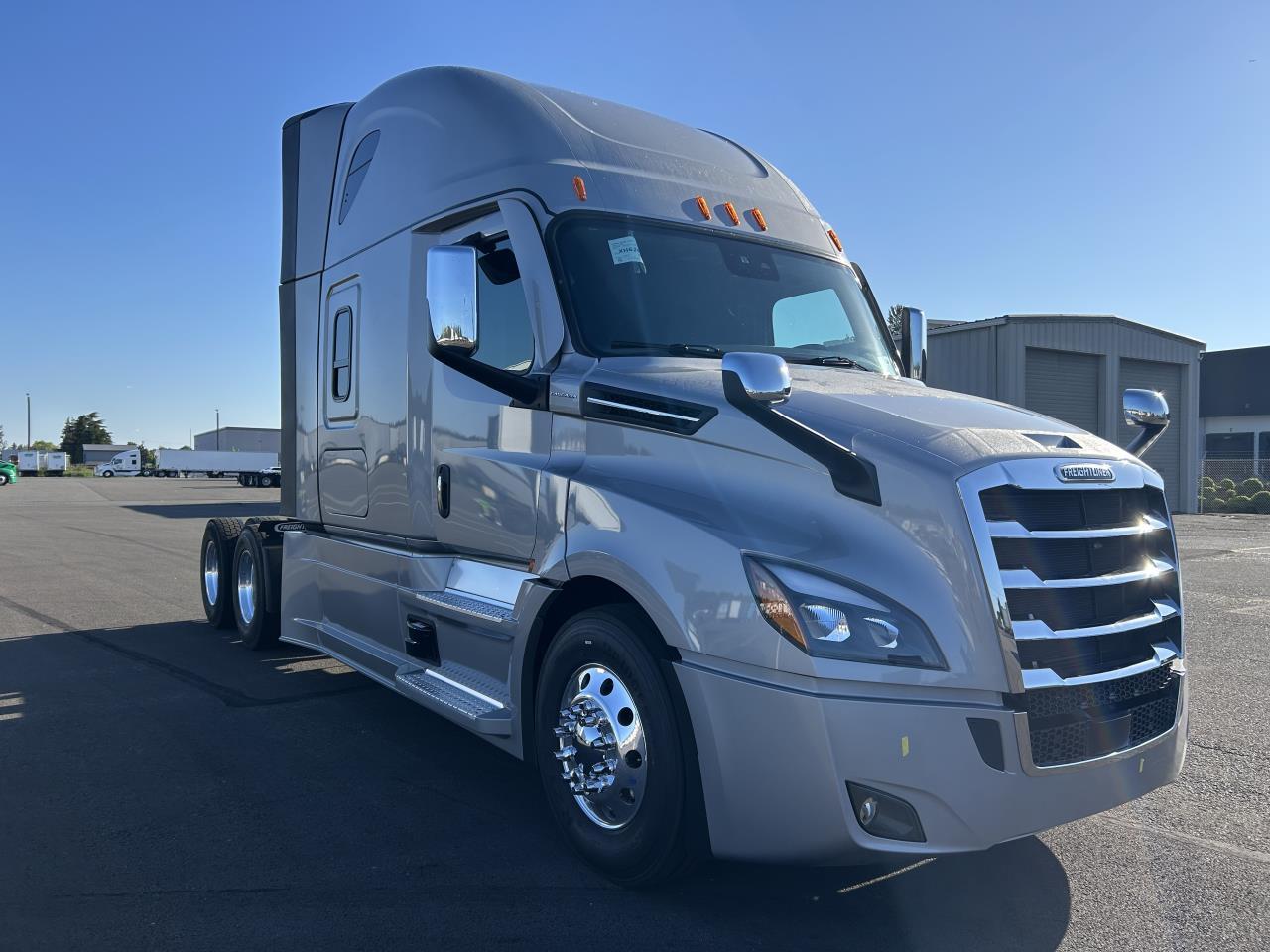 2027 Freightliner Cascadia in Pacific, WA — photo 5