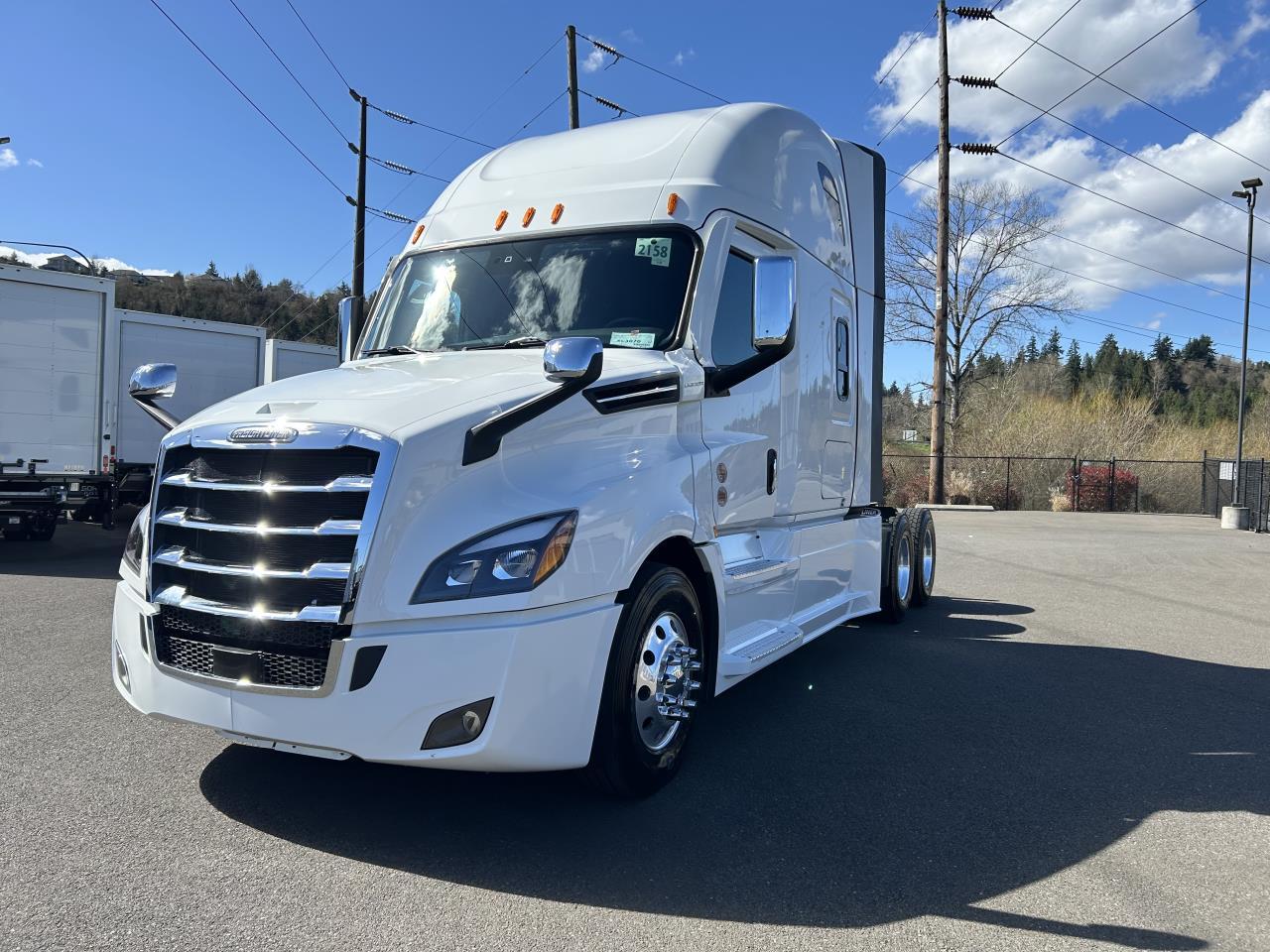 2027 Freightliner Cascadia in Spokane, WA — photo 2