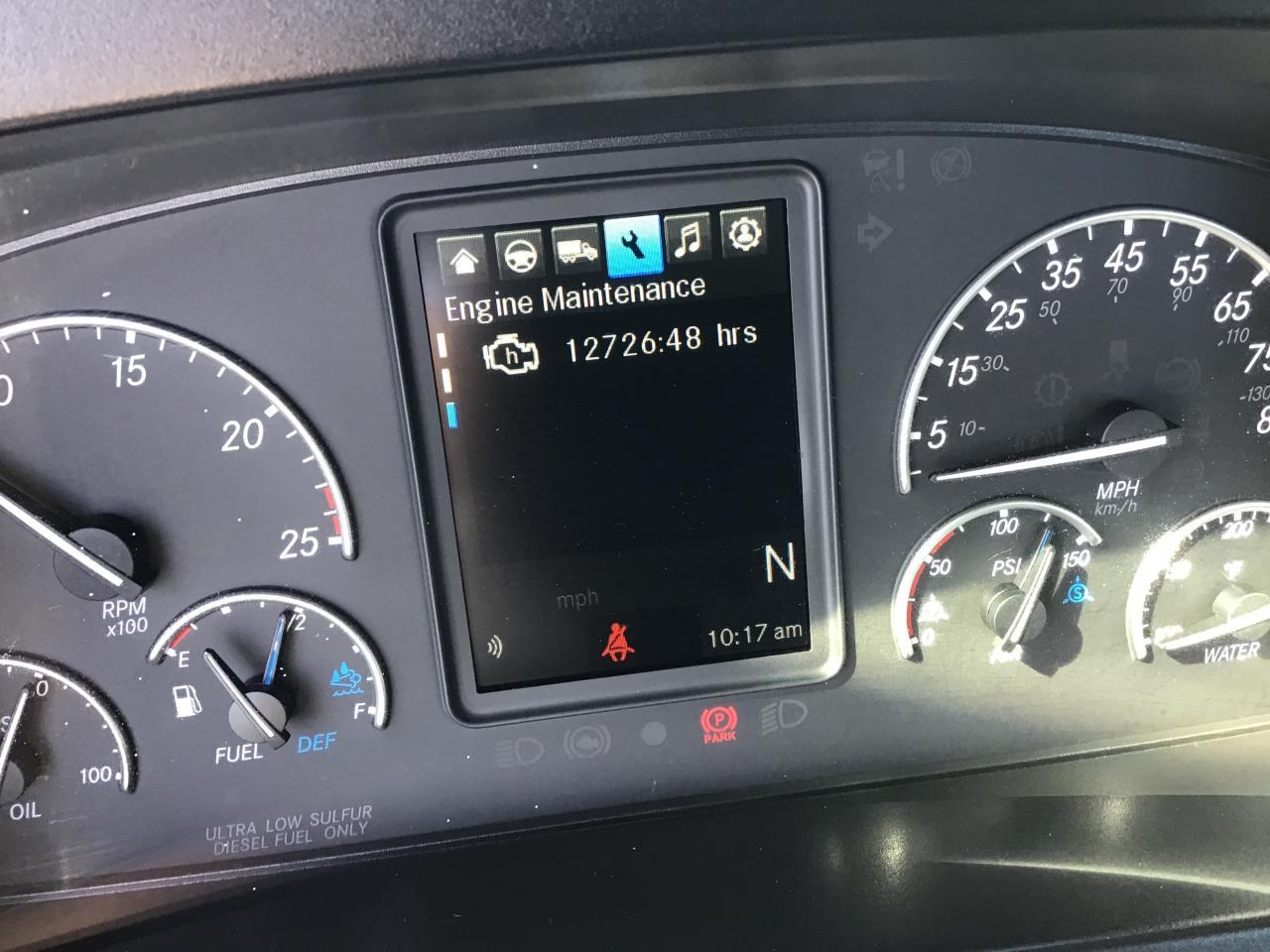 2022 Freightliner Cascadia in Pacific, WA — photo 10