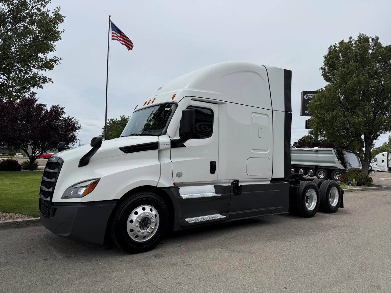 2024 Freightliner Cascadia