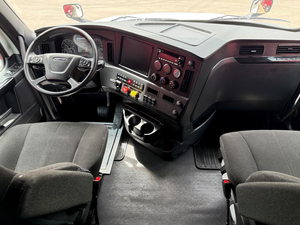 2024 Freightliner Cascadia in Nampa, ID — photo 10