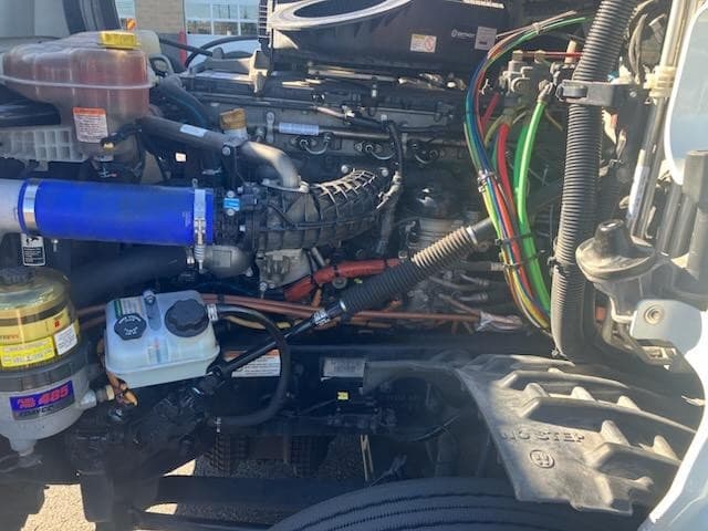 2022 Freightliner Cascadia in Spokane, WA — photo 12