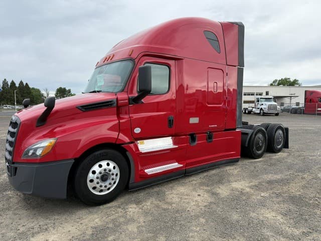 2022 Freightliner Cascadia