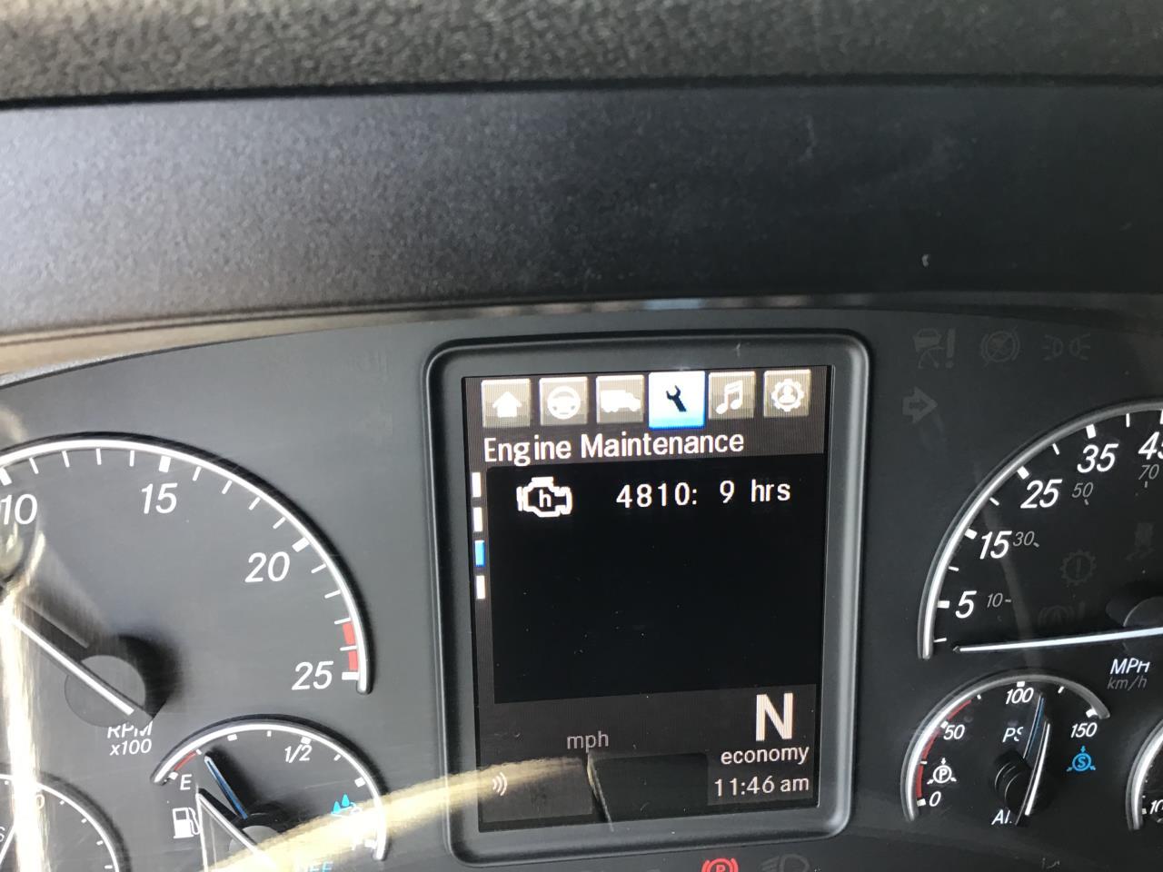 2025 Freightliner Cascadia in Pacific, WA — photo 9