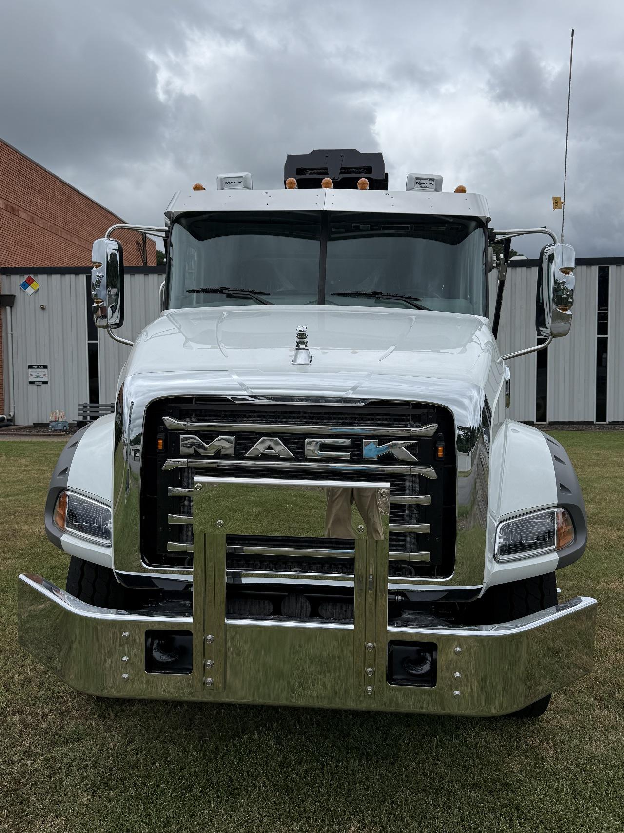 2026 Mack Granite in Chesapeake, VA — photo 17