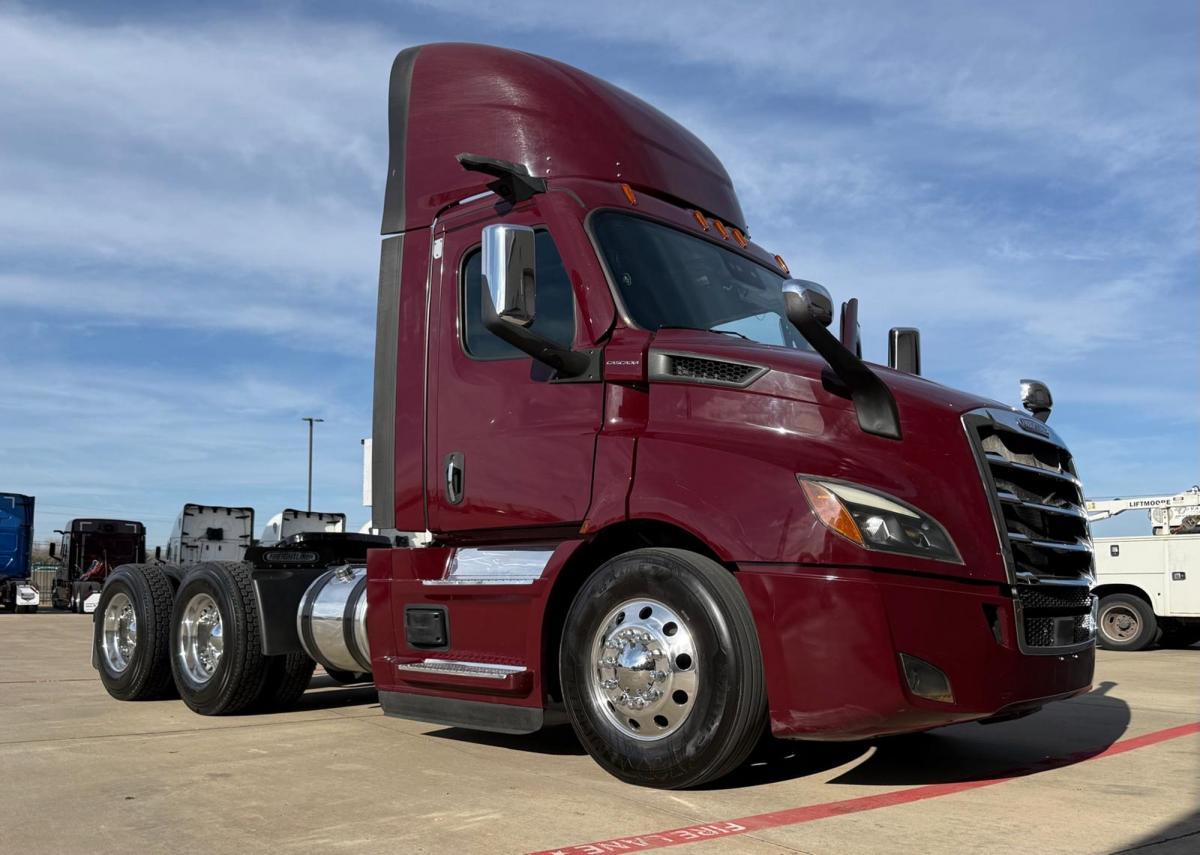 2021 Freightliner Cascadia