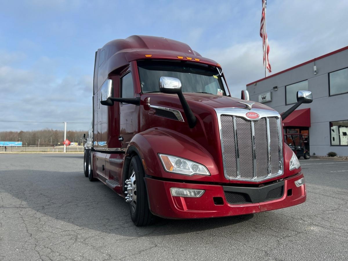 2023 Peterbilt 579