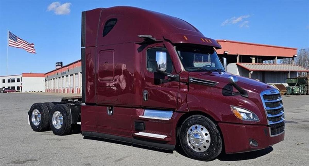 2022 Freightliner Cascadia