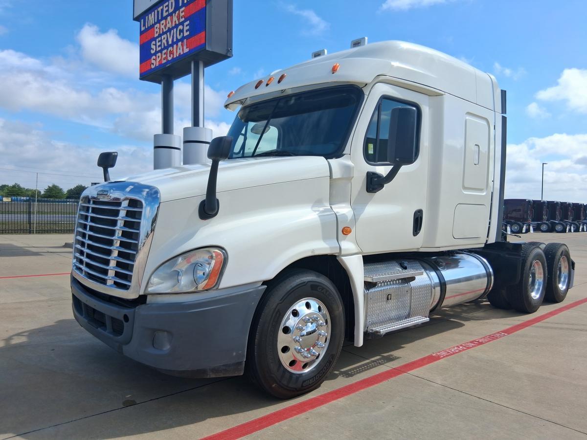 2015 Freightliner Cascadia