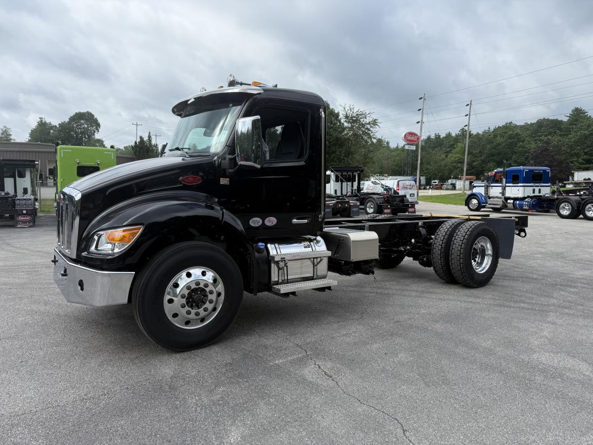 2026 537 Cab Chassis Truck