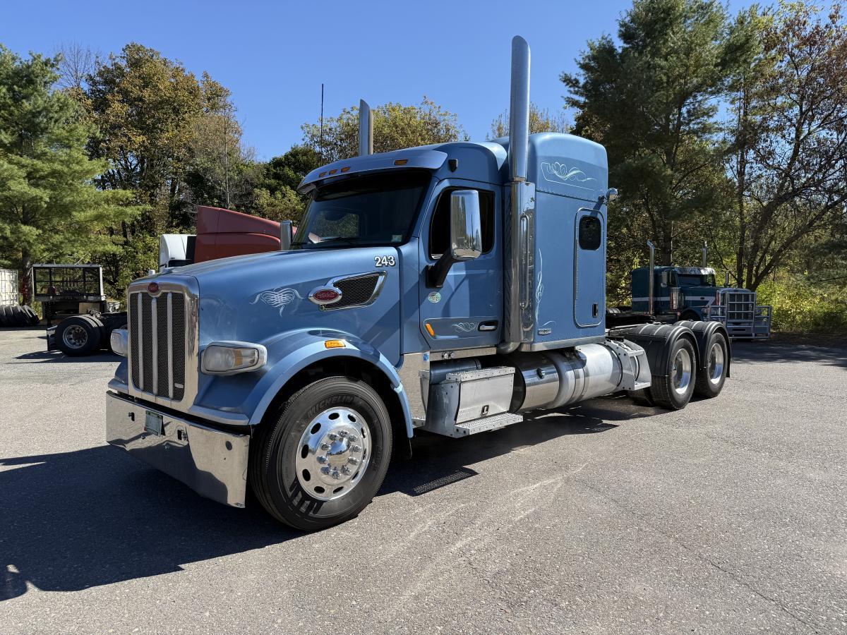 2021 567 Sleeper
