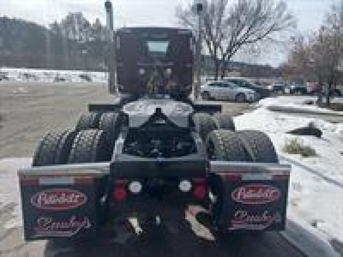 2027 in Colchester, VT — photo 4