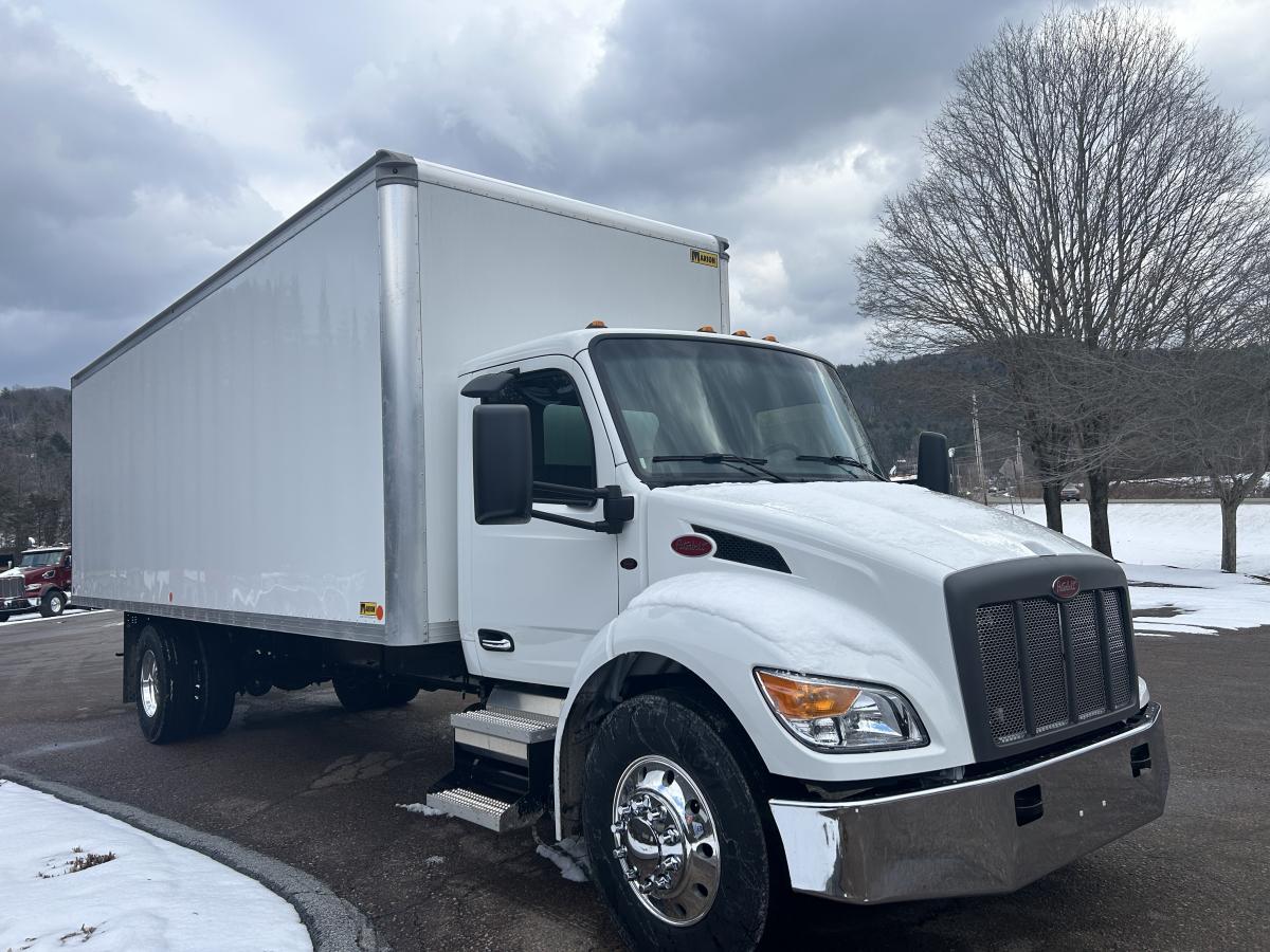 2026 536 Moving Truck